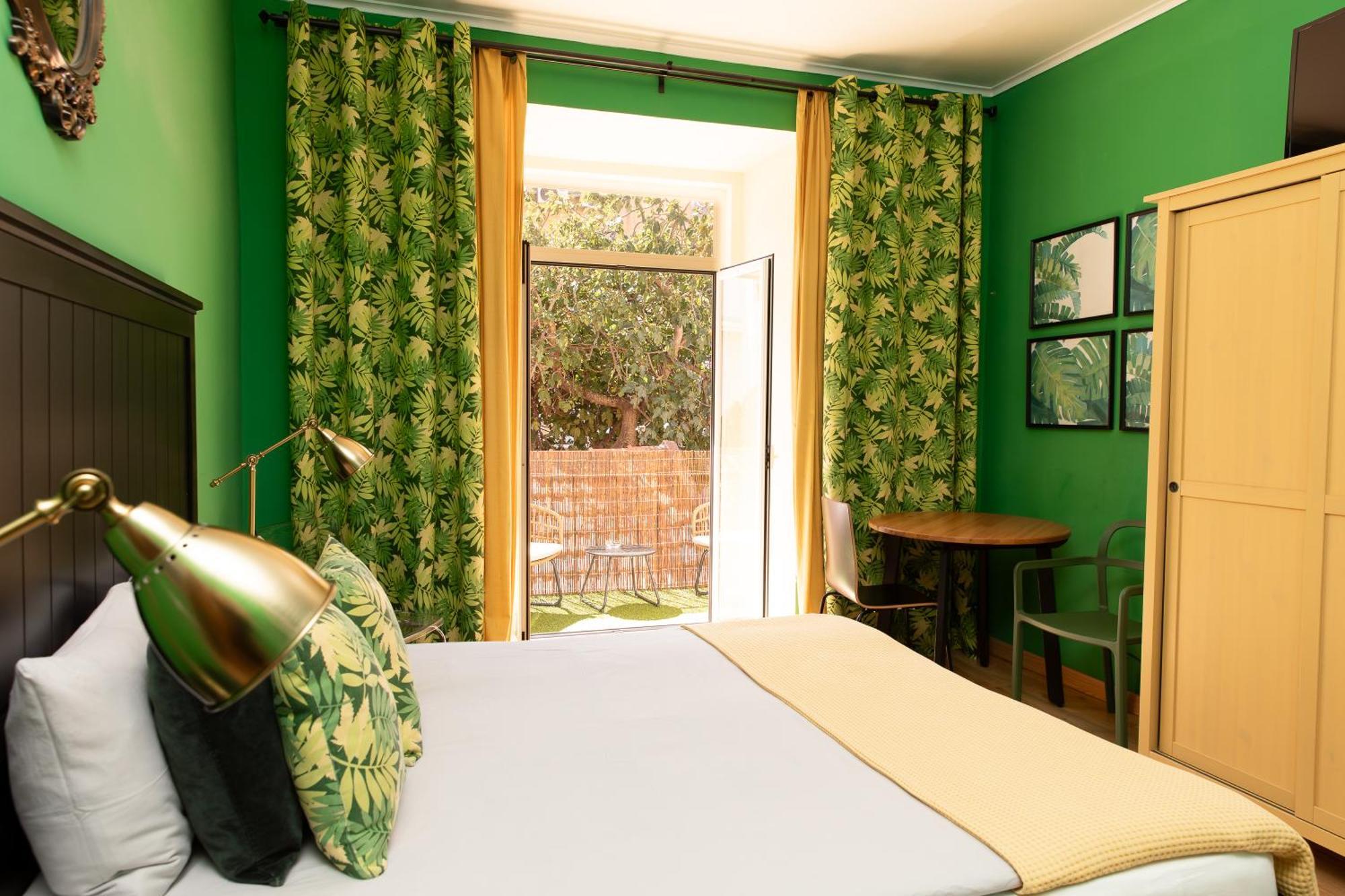 Triple Room Balcony